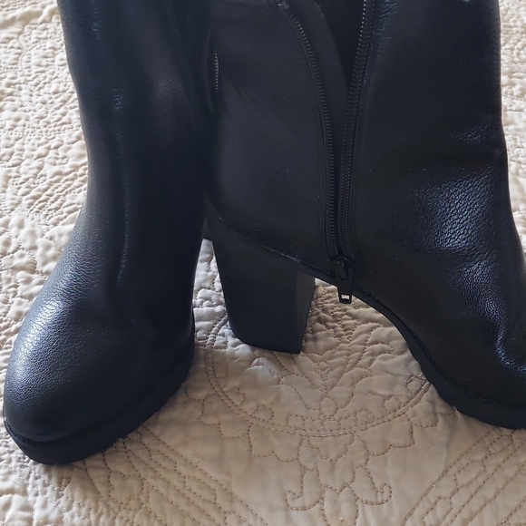 Winter boots - Picture 3 of 3